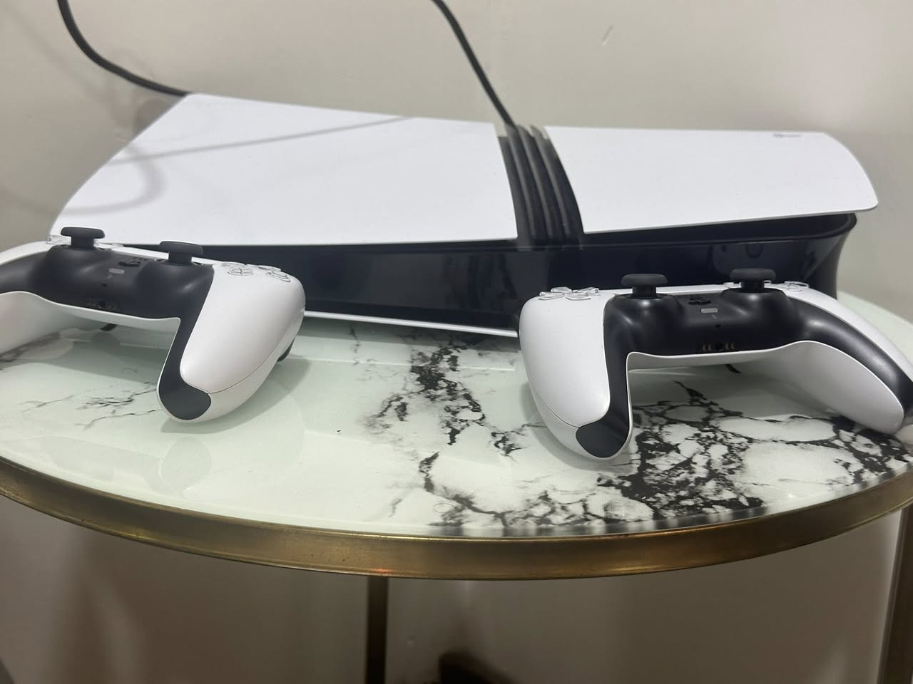 sony playstaion 5 pro
بليستيشن ٥برو مع يده عدد ٢


**إذا كنت صاحب هذا الإعلان وتريد حذفه لأي سبب، رجاءا أرسل رسالة إلى الدعم الفني**