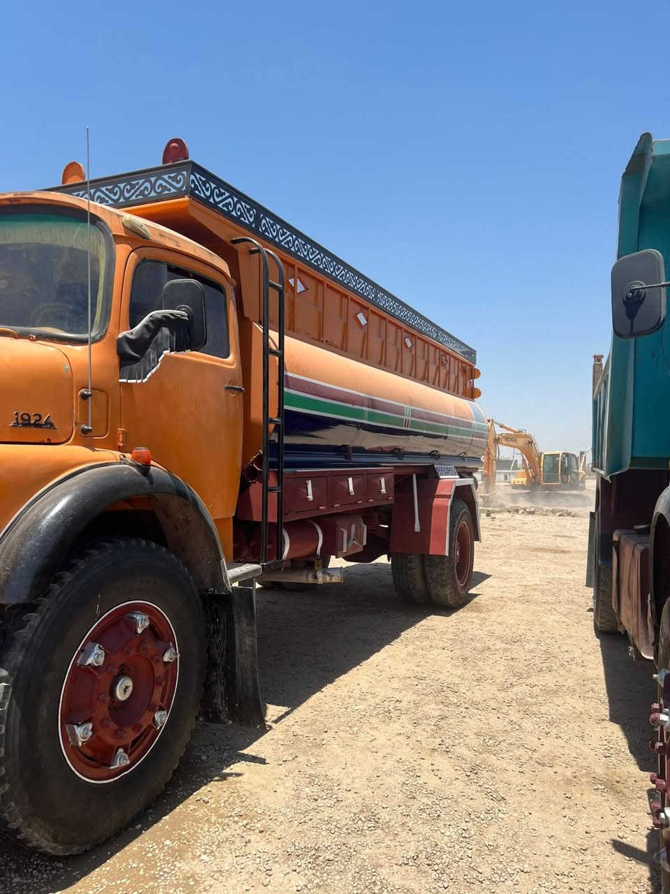 أهلاً وسهلا بكم في معرض الاحلام ✨
معرض_الاحلام_البيع_وشراء_المعدات_ثقيله🚛🚜🏗

للبيع اقجم دنكر 📌

موديل1980✅

شاصي طويل بلادي ❗

قماره بلادي 🛠

تانكـي تفصال جديد ✅

محـرك55 👍🏽

كيـر 25⚙️

اكسل 17✅

✅ خبرة طويلة في خدمة عملائنا ومستعدين دائماً لتقديم

 الأفضل لكم ⭐

للإستفسا☎️*********** اثير الفهداوي 

أو تفضلو بزيارة معرضنا بالفلوجه-خط-سريع-قرب-محطه-الندێ  👇👇👇 

                    { #معرض #الاحلام #لتجارة #الشاحنات }

