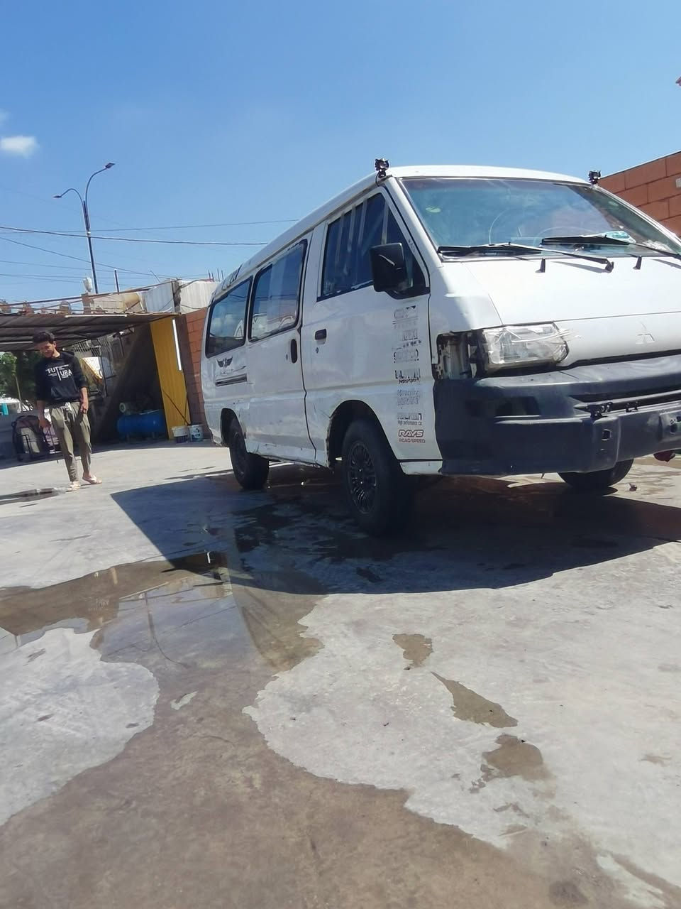 للبيع كيه ميسبوشي سياره كير محرك اكسن كفاله ملاحضه سياره كلك اكفلها من عشاير وسرقه السعر 10 ورقات وبيه مجال العنوان الانبار الرمادي *********** بي واتساب
