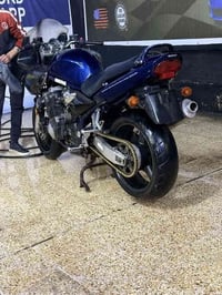 سوزوكي 1200cc • موديل 2004 • ماشي 74 ألف