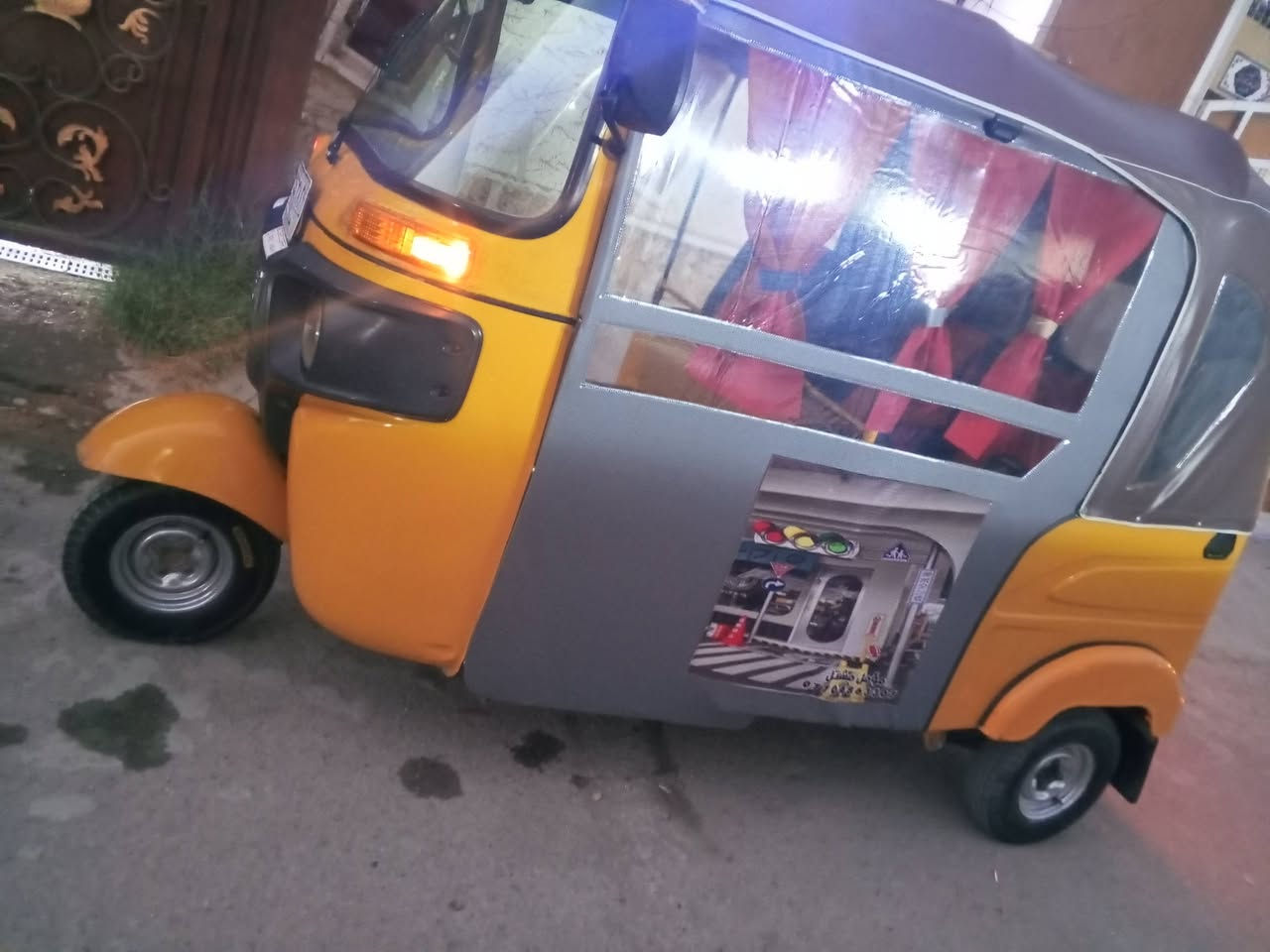 سلام عليكم شباب تكتك للبيع 21شهر 10رقم سنويه بغداد شوكت مدريد تحويل مكاني، بغداد البياع شرطه الخامسه شراي يخابر وات ساب ***********
سعر 7وبيه مجال
