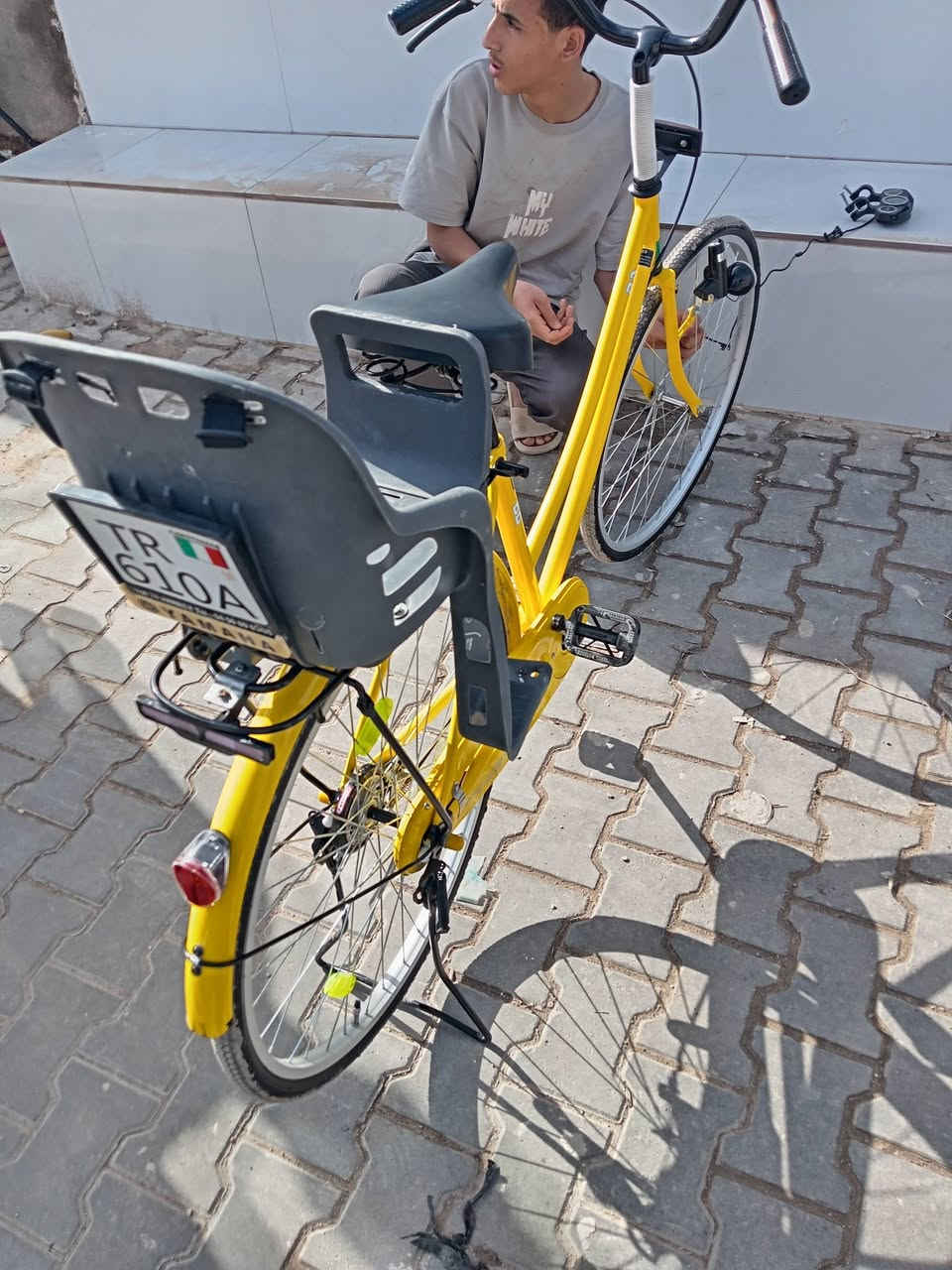 للبيع ب140 مستعجل عله بيعته قفل قفل ستتوه طالع


**إذا كنت صاحب هذا الإعلان وتريد حذفه لأي سبب، رجاءا أرسل رسالة إلى الدعم الفني**