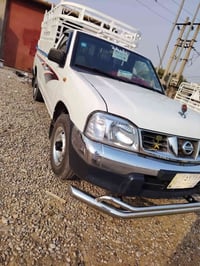 نيسان • موديل 2002 • صبغ عام