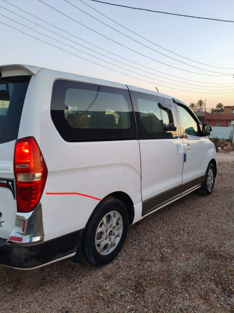 سلام عليكم للبيع ستاركس 2012 رقم بغداد اجنبي تحويل ثاني يوم محرك جديد لا بخار لا تنقيص مصفره من كلشي ضررها امئشر علي بل الصور الباقي كفاله سعرها 155بيها مجال غليل مكان السياره الانبار الرمادي جويبه النساف رقم الهاتف ***********
***********
.
