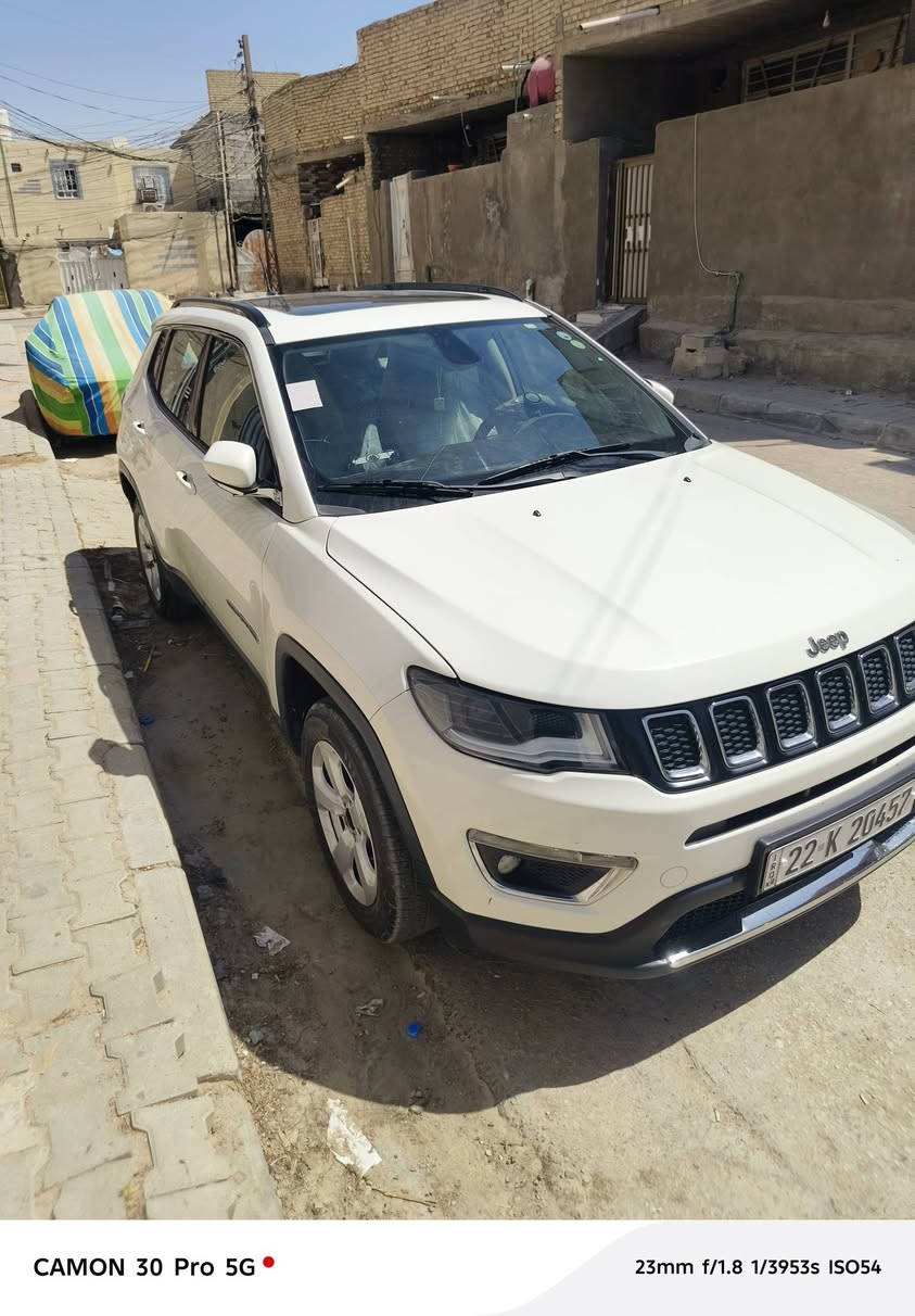 من رخصة الادمن جيب زيرو ٢٠١٨ ماشيه ٤١ فقط السعر ١٨٠$ او مراوس بيك اب تيوتا ***********
