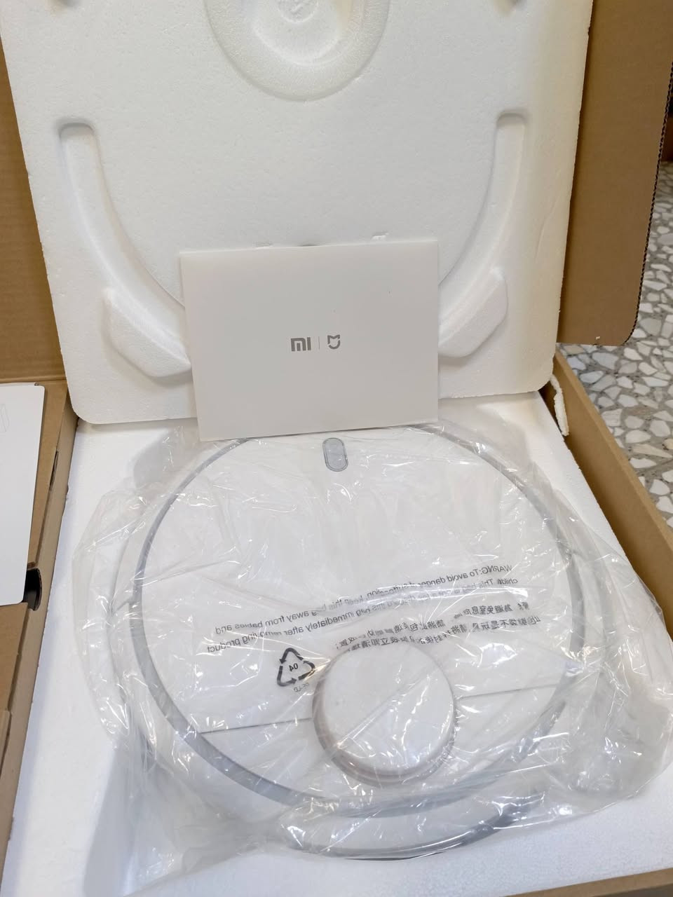 من رخصتكم
مكنسة ريبوت شاومي 
شغال جديد لوك 
متوفر كمية 
سعر القطعه 80 الف 
#الجميع


**إذا كنت صاحب هذا الإعلان وتريد حذفه لأي سبب، رجاءا أرسل رسالة إلى الدعم الفني**