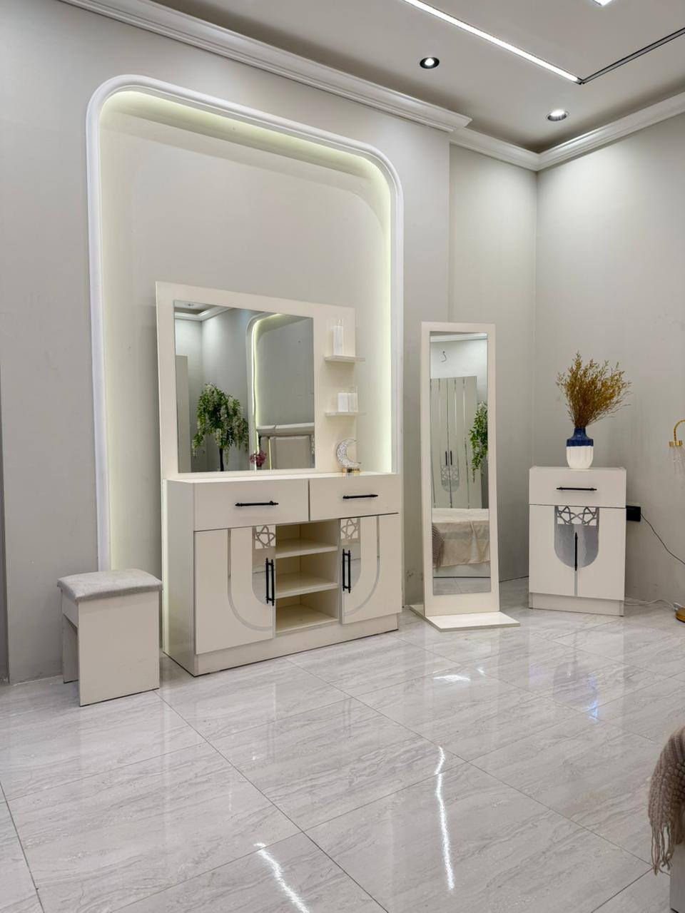 *تم وصول موديل بلاتينيوم*
*10قطع الاصلي *كل هذا بسعر مليون و300 الف*موجود توصيل كاف المحافظات نقلوا الشد حجز على الخاص
*ظهر بلوك*
*برغي وجوي حديد*
*كنتور ٣٢٠سم*
*ابواب جام*
*اناره بالكنتور +مجرات*
*اناره بالكومديات*
*سرير مخزن*
*شازلون مخزن*
*قياسات الغرفه عملاقه*


**إذا كنت صاحب هذا الإعلان وتريد حذفه لأي سبب، رجاءا أرسل رسالة إلى الدعم الفني**