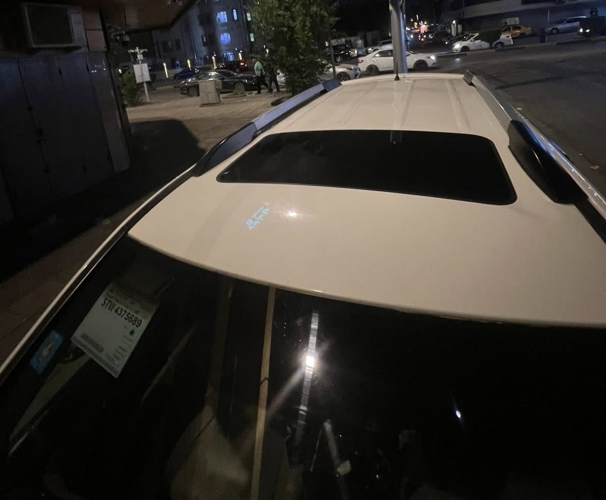 السلام عليكم
للبيع فقط مهافي 2013 
محرك 3600. 6 سلندر 
قطعة وحدة صبغ جاملغ امامي عكس السايق وشوية بلبنيد سونار موجود كير محرك مكفول لا تبخير لا تنقيص تبريد 3 قطع تدفة كرسي سايق كهرباي شاشة تحكم ستيرن كامرة خلفية فتحةسقف اشاير بلمري سيارة سويج كشنات جلد ارضية جلد 
السعر 145 ورقة وبيهة مجال 
***********يوجد واتساب 
مامتوجد على فيس فقط واتساب
