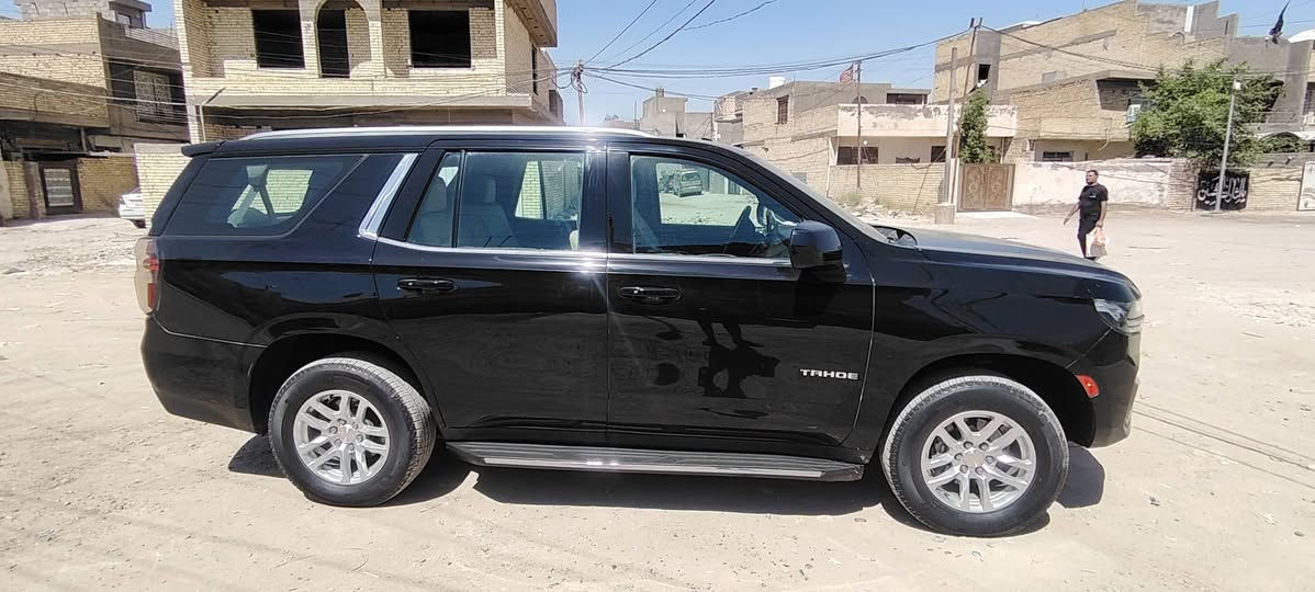 السلام عليكم تاهو 2021 LS خليجي كفالة عامة عدة رصعات و خدوش وتكحيل بصيد فقط السعر425 وبيهة مجال عنوان بغداد البياع شارع الشهداء هاتف ***********
