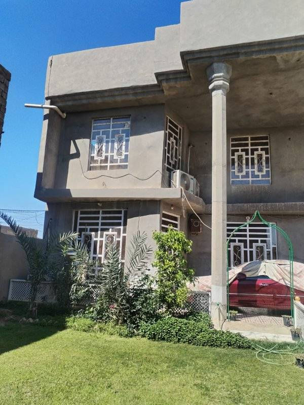 يالله🌹

تحية طيبة🌷

بيت🏠للبيع
مساحة400متر طابقين بناء حديث 
يرهم بيع ومراوس بدونم قريب على الولاية 
الموقع بكاع ابو سرمد يبعد عن شارع طريق بغداد كوت 90متر

للاستفسار ☎️

***********
***********
او مراجعه مكتب رائد البنواوي للعقار 
حي الموضفين مقابل مدرسه نون والقلم الأهليه 

اهلا وسهلا🌺
