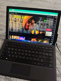 سيرفس برو 6 • رام 8 • ٢٥٦ جيجا