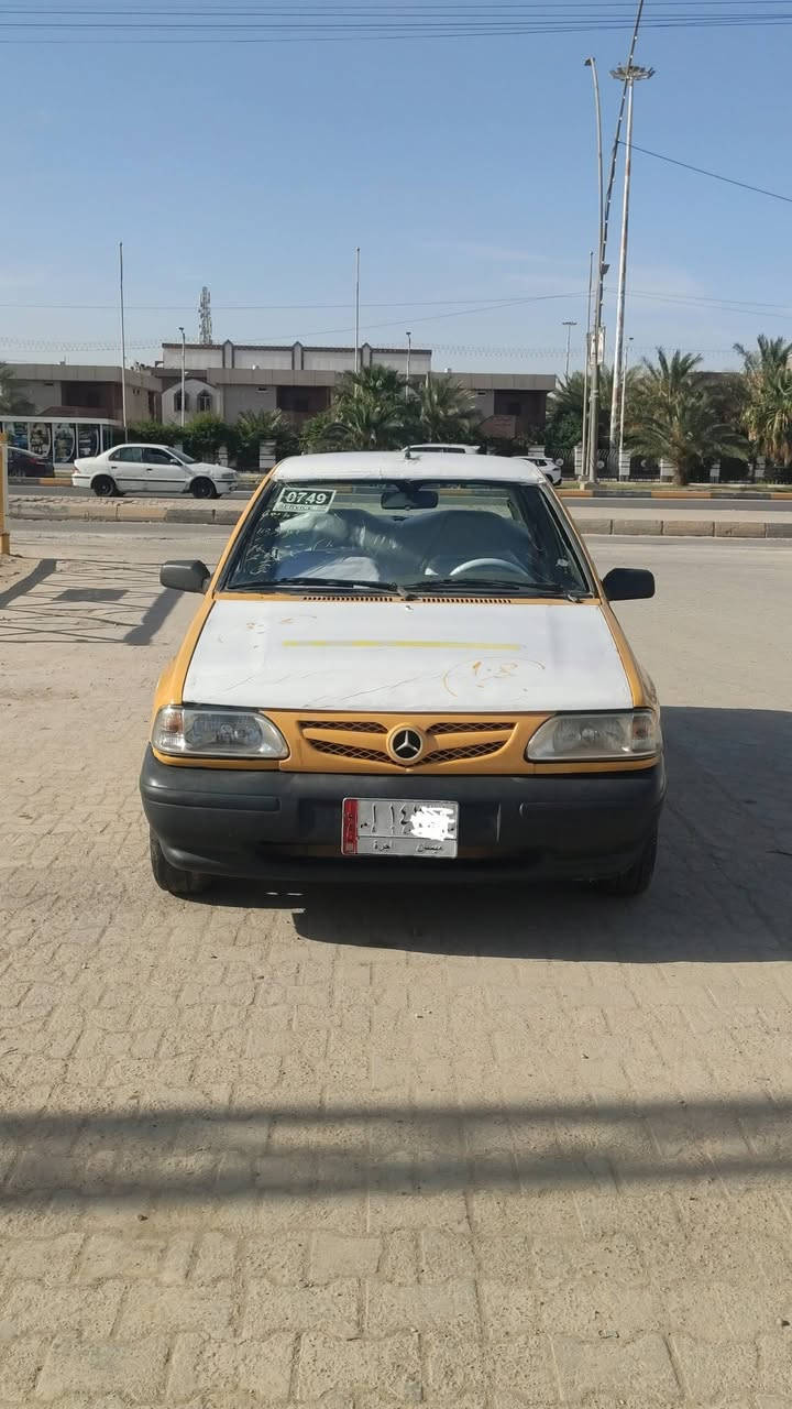 2011
تحويل مباشر شرط التحويل 
كهربائيات كلها شغالة من الطول للطول 
مسجل شغال 4 سماعات فول 
تخم تاير 
حدادية امامية خلفية جديدة 
جاهزة مال شغل باور تبريد نقصه بس بوري طاك وغاز 
دوشمة جديدة 
گير برايد مكينة بيها تنقيص 
غرامات مصفرة هيئة عليها 600 تنزل من السعر 
سعرها 20 وبيها مجال متعوب عليها اللة شاهد مكانها كربلاء 

***********
