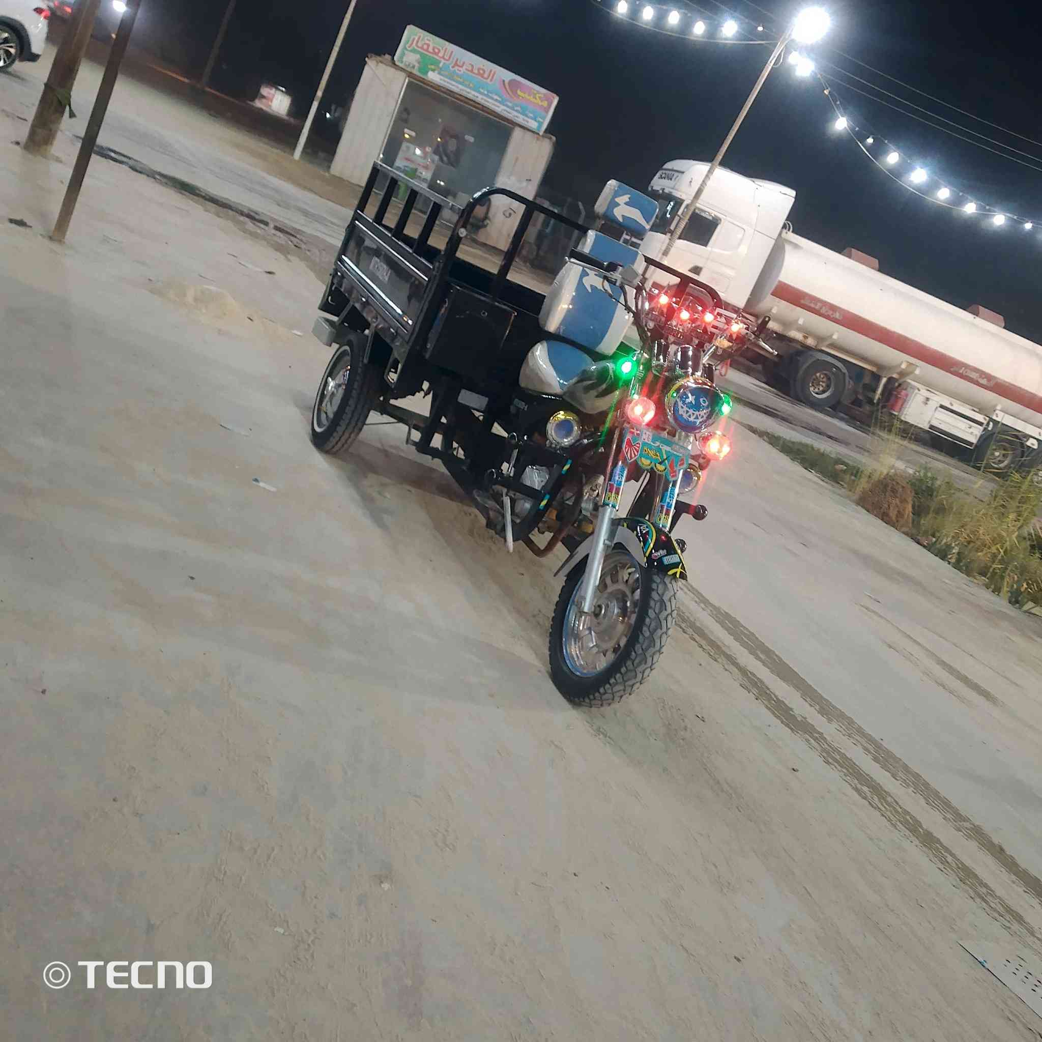 السلام عليكم ستوته للبيع موديل 21 اوراق اصليه السعر 2 و 100 وبيها مجال سرايه اتصل  الرقم***********
