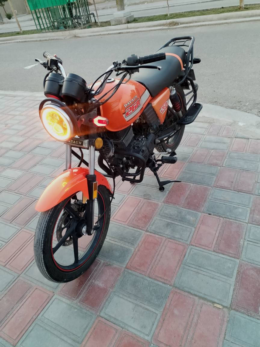 سلام عليكم دايون نفخ مديل 2021 طالعه ب 2022  اوراق اصوليه اصوليه كامله بسمي شرط الترقيم  
 محرك 200سيسي المرغوب❗تايرات جدد 💯 جوبلس ستوني شادهن محرك نضيف شلعه ومعدل شرط الكفاله  كهربائيات كلهة شغاله اشاير لايتات كله شغال بيهة لايت زنون زنجيل جديد الدراجه كلهة جديدة وبل واقع احله من الصور مكان كربلاء حي السلام   السعر مليون و150 وبيهة مجال للطيبين
***********  بي وتساب كربلاء, العراق
