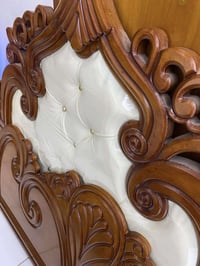 ٣ قطع • تاج جربايه • مراية ميز تواليت