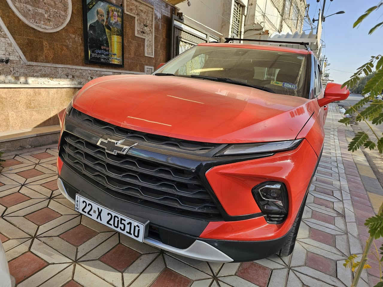 السلام عليكم للبيع شوفرليت بلايزر  موديل 2025 لون مميز مواصفات 2LT  السياره زيرو ماشيه 1000 مايل رقم اربيل حادث جاملغ بنيد بدون شاصي ايرباك ستيرن راجع سستم السعر 205 للستفسار الاتصال ***********
