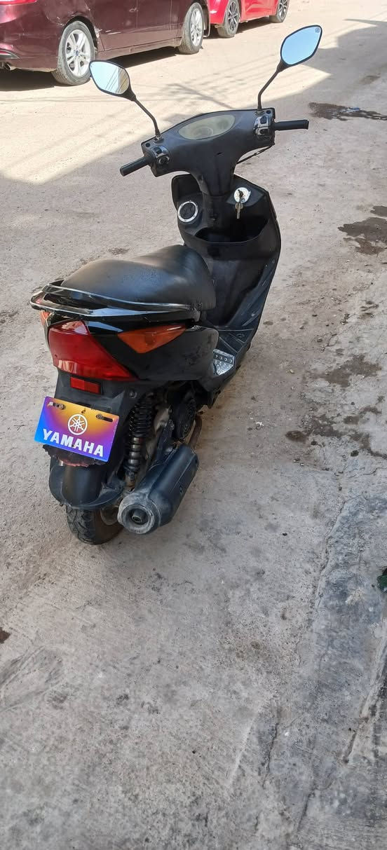 سلام عليكم درجه ماكس ثعلب البيع 650وبيه مجال اصلف هندر كلشي بيه شغال مكاني بغداد  الدوره***********
