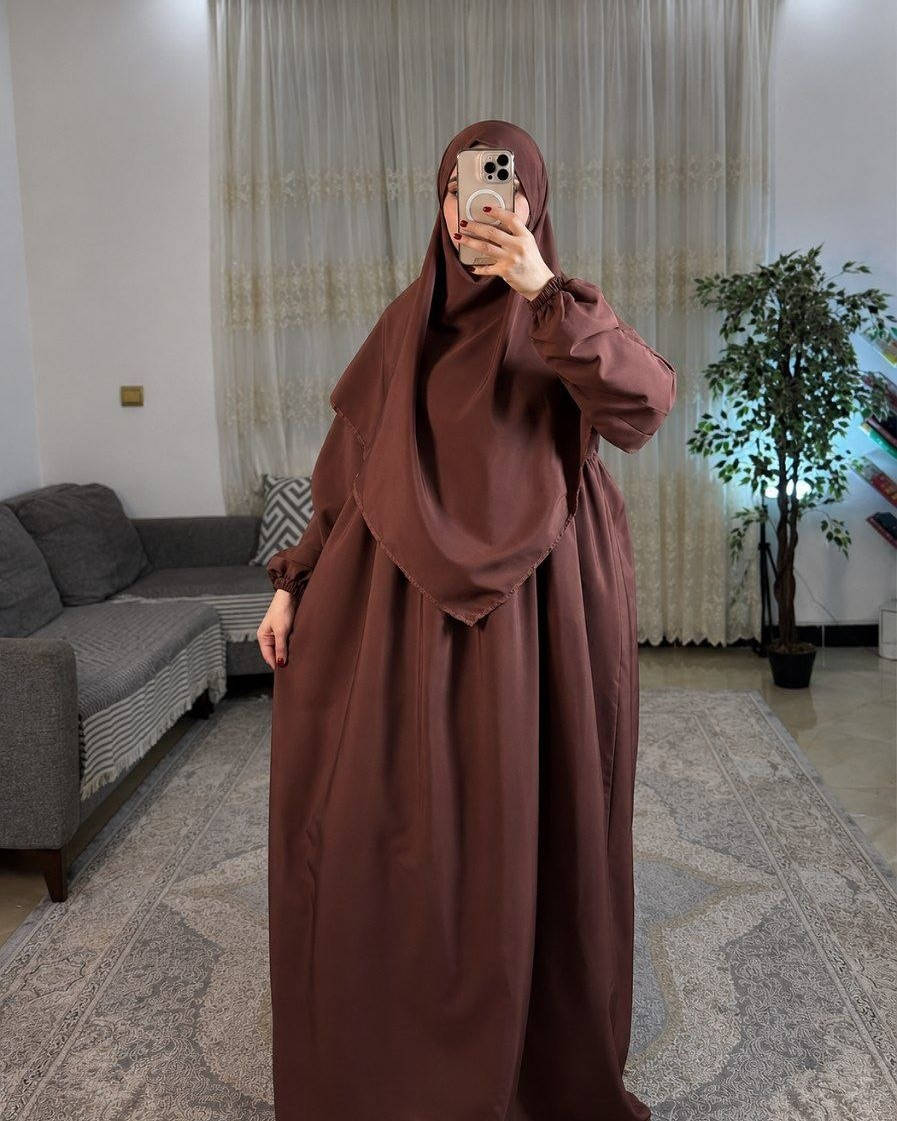 🇮🇶🔥 الجودة عنواننا دائماً 🔥🇮🇶
🎉 وصلت بضاعة العيد 🎉

      وصل الزي الشرعي 🏃🏃 
✨ إذا تدورين على الأناقة والستر بنفس الوقت، فهذا الزي راح يعجبج أكيد ✨
ستايل راقي وترند، مناسب للعمرة، الصلاة، الزيارات، وحتى الاستخدام اليومي 🌸
🧵 قماش سندريلا الأصلي — درجة أولى حرير💯✔️ 
👗 زي شرعي قطعتين
🎨 متوفر بـ 5 ألوان مميزة
📏 فري سايز — يلبس من وزن 60 إلى 90

🏃‍♀️ سارعوا بالحجز قبل النفاد 🏃‍♀️
🚘 يوجد خدمة توصيل لجميع محافظات العراق ٤ الاف 🚘


**إذا كنت صاحب هذا الإعلان وتريد حذفه لأي سبب، رجاءا أرسل رسالة إلى الدعم الفني**
