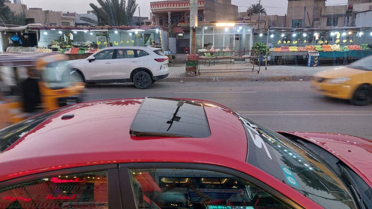 جارجر مراوس او بيع
مديل 2011
كير +محرك +تخم تاير + حداديه +تبريد +برمجه كله جديد
صبغ عام  بيه الشواصي اشويه من كدام
كفاله من كلبه او معجون
السعر 125
***********
