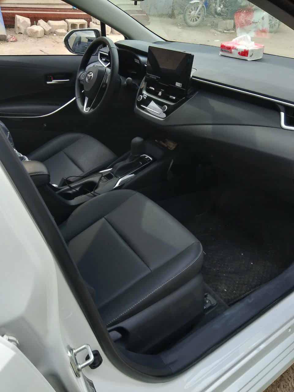 السلام عليكم سيارة للبيع نوع كورلا هايبرد استلام شركة موديل 2025 ماشيةفقط 6000 فول مواصفات للاستفسار اكثر الاتصال على الرقم *********** رقمها بغداد
