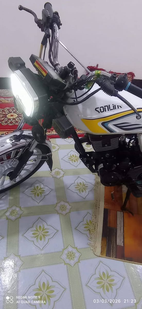 سلام عليكم دراجه للبيع موديل 2025. كفاله عامه اوراق كامله مكان بغداد نهروان سعر 650. وبيه مجال ***********
