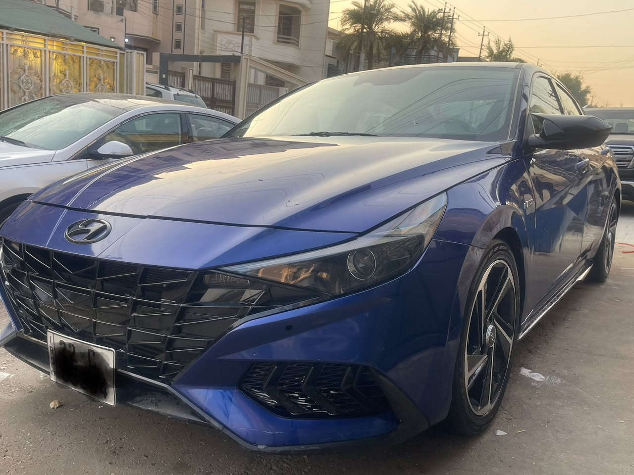 السلام عليكم للبيع او مراوس حسب القناعة النترا n lineموديل ٢٢فول مواصفات ١/١
رقم اربيل دولي حادثها جمالغ ونص الباب بدون ايراباك بجم كبس  سيارة جديدة مناقصها كلشي بيها باب خلفي كلير بدون معجون من امريكا  سيارة حلوة وناعمة 
فتحة 
محرك ١٦٠٠تيربو 
بصمة تشغيل عن بعد 
كير شفتات بلستيرن 
كشنات جلد وكهربا 
تدفئة بلكشنات 
رادارات ٣٦٠
ماشية ٥٨ميل 
مكاني بغداد البنوك 
السعر ١٤٠م 
الشراي يتصل غير متواجد علفيس 
***********
