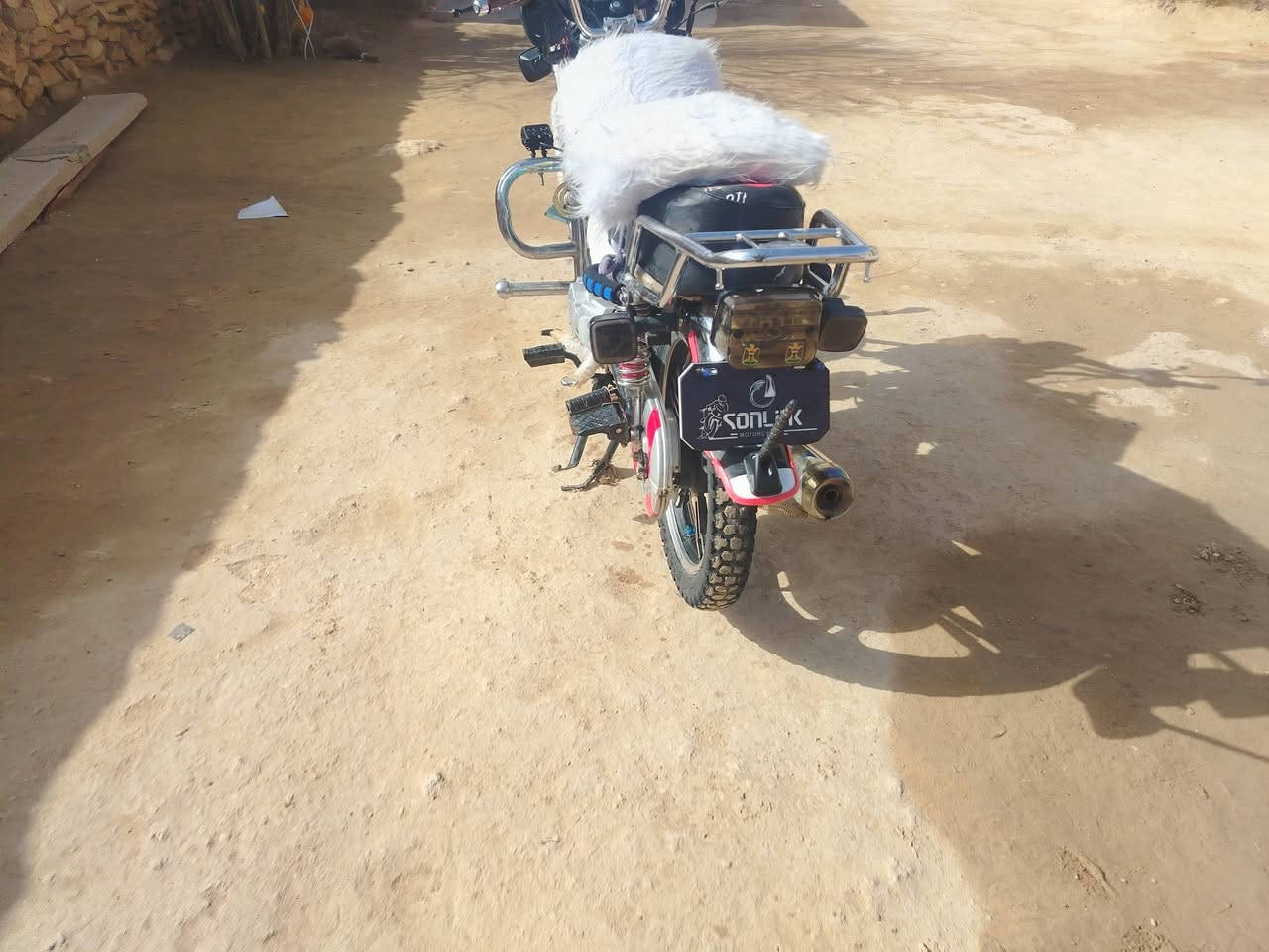 السلام عليكم دراجه سولنك للبيع محرك 200 جاكوج سعر825 وبيهه مجاب


**إذا كنت صاحب هذا الإعلان وتريد حذفه لأي سبب، رجاءا أرسل رسالة إلى الدعم الفني**