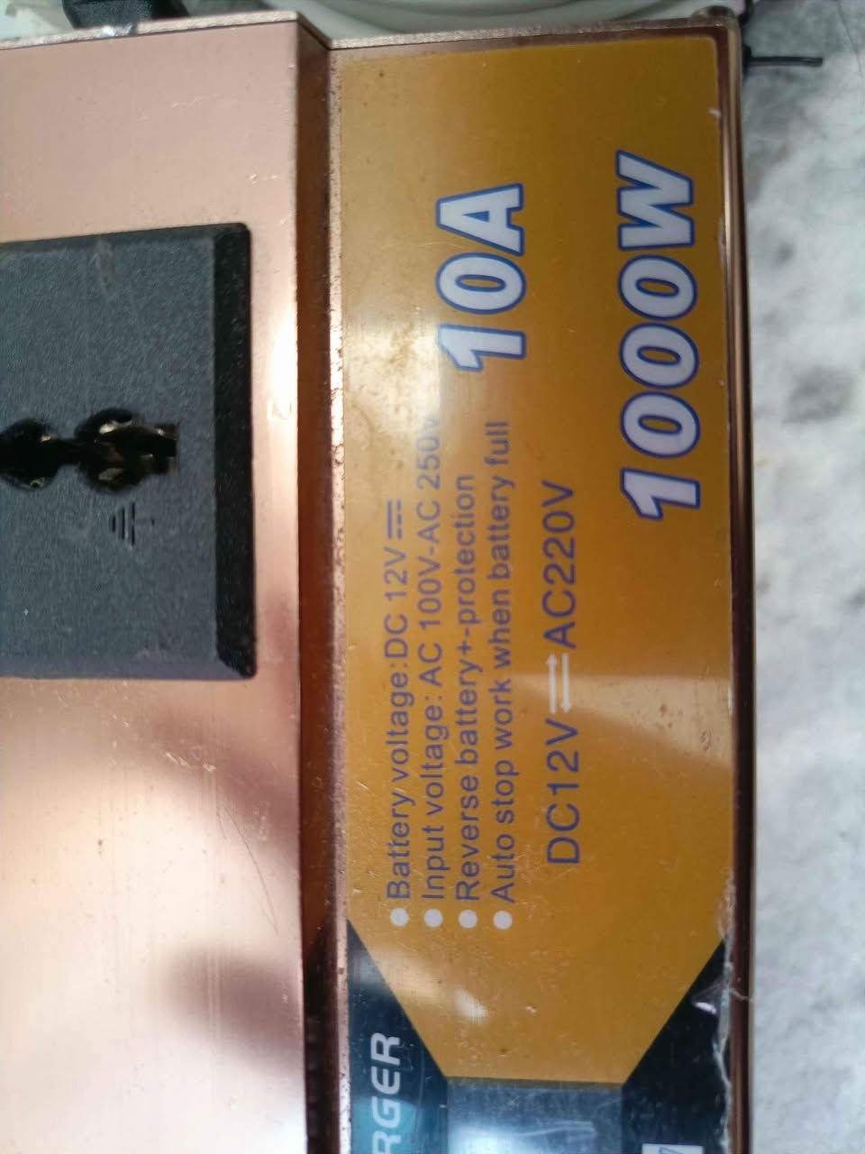 سێ ئینڤێرتەر بۆ فرۆشتن ئۆتۆماتتیکن لە  پاتری دەبەسترێت کاتێک کارەبا هەبێت شەحنی پاتری دەکات وە کاتێک کارەبا دەبڕێت لە پاتریەکەوە کارەبات بۆ دابین دەکات .
1. Welion 1000W  چوار ئەمپێر دابین دەکات وە شوێنی USB و دوو شوێن پلاکی هەیە نرخی 80000 دینار 
2. Su - vastika solar falcon 1100W  چوار ئەمپێر و نیو دابین دەکات وە 140000
3. Su-vasticaeco 1000W   چوار ئەمپێر  نرخی 120000 دینار 
شوێن سلێمانی قڕگە .
هەموویان بەشەرتی ئیش و بێ عەیبی 
نرخەکان نوسراون 
لەکەڵ ڕێزدا السليمانية, العراق


**إذا كنت صاحب هذا الإعلان وتريد حذفه لأي سبب، رجاءا أرسل رسالة إلى الدعم الفني**