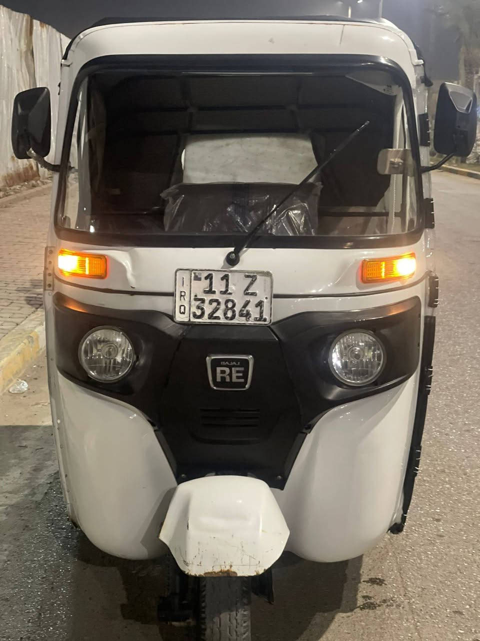 سلام عليكم تكتك موديل 21 بسمي تحويل ثاني يوم تكتك مابيه اي نقص محرك بلادي فقط سنجيل كهربائيات كله شغاله دبلات بلاديه 
مكاني بغداد الحريه 
اتصال فقط 
***********
