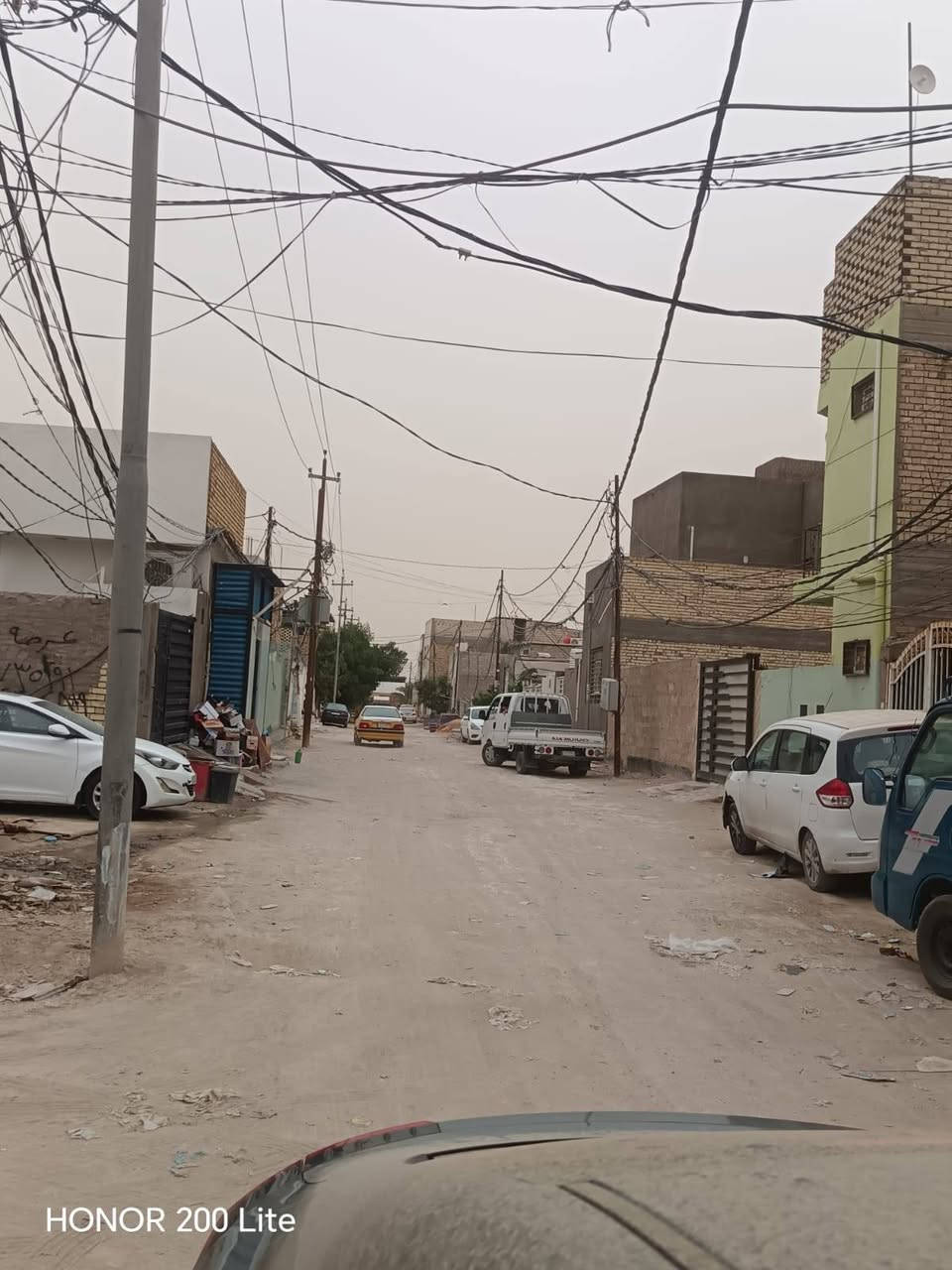 قطعه أرض مساحتة ١٠٠ متر العنوان سايدين المطار الجديد خلف قاعة الياسمين شارع تبليط السعر ٣٨ مليون بيه مجال جدا قليل
***********
***********
