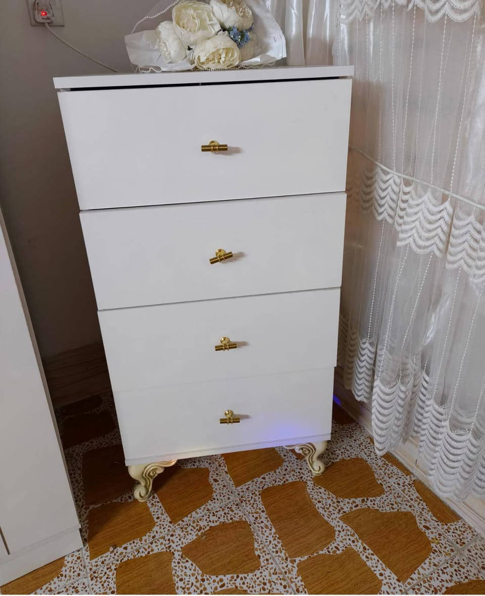 غرفة نوم 9قطع للبيع 350
***********
