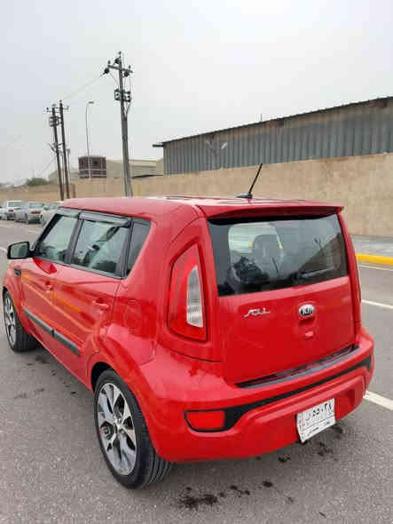 للبيع كيا صول
موديل 2013
رقم بغداد
محرك 2000 دوش مفتوح لغرض الادامه 
مواصفات السياره
فتحه سقف
كاميرا
داخل لونين
تحكم جهتين
كشافات
اشاير بالمري
ويل كب كروم 18
لد امامي خلفي
اناره داخليه
وارد امريكي حادث جاملغ وبنيد بدون دواخل ودور جاملغ خلفي السعر 107 وبيه مجال الشراي ***********
