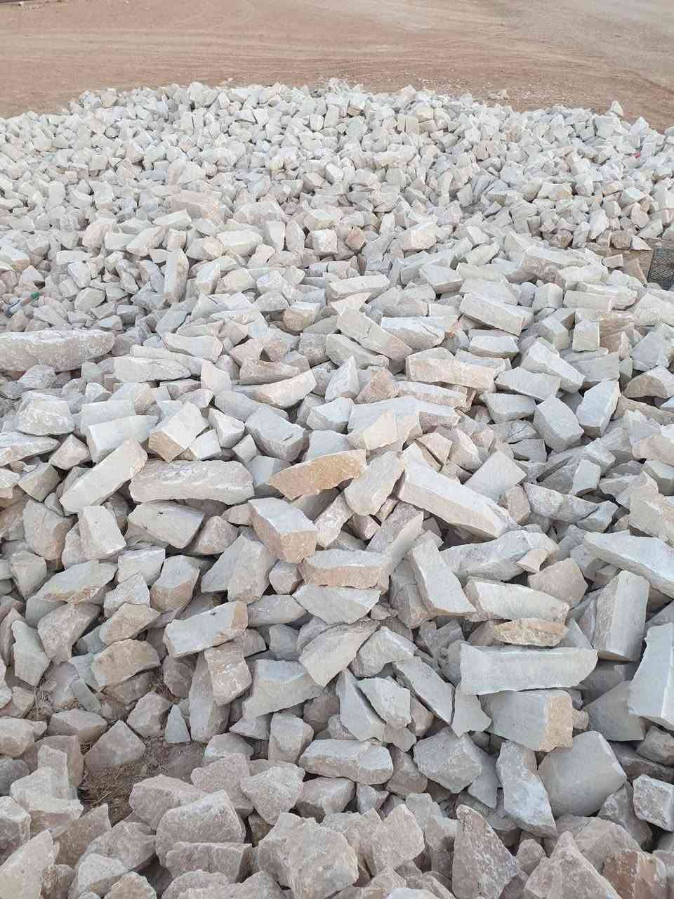 سلام عليكم حجر درجه اولى
رمل  وحصو 
جص الرمادي درجه اولى
جلمود
بسعار مناسبه 

و‭٠٧٧٤ ٨١٠ ٩٨٤٢‬
