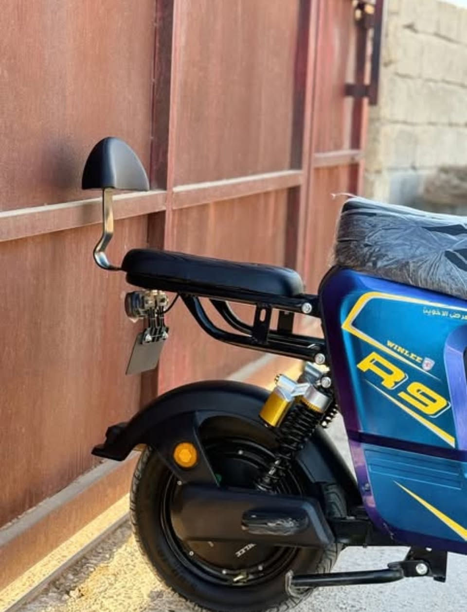 السلام عليكم           R9 للبيع
موديل 2026

5 بطاريات  دبل

32 امبير

ونلي

سماعات بلوتوث

دبلات غاز

بريكات دسك امامي خلفي

دبل اشارة

نضام البگ

دبل سويج + دبل بصمه

نضام البارك￼

السعر خاص


**إذا كنت صاحب هذا الإعلان وتريد حذفه لأي سبب، رجاءا أرسل رسالة إلى الدعم الفني**