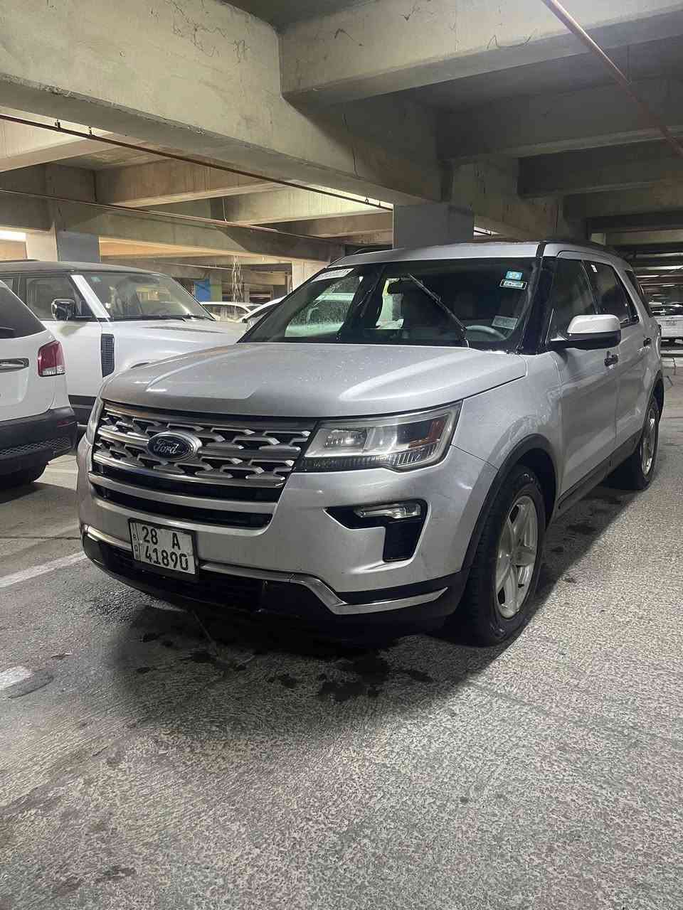 رمضان كريم
فورد اكسبلورر موديل 2019 
محرك 3500 
كشن كهرباء 7 راكب 
3 قطع تبريد 
شاشه عارض وتبريد لمس 
لد خلفي امامي  بروجكتر ولايت زنون عدسه 
رقم انكليزي بسمي وسنويه جديده 
ضايفلها منضومه غاز يعني كلش قتصاديه وخدميه 
تخم تاير وباتري جديد وسياره جاهزه 
بيه قطعتين صبغ ارباك ستيرن فقط بدون داخل 
صور الحادث مرفقه بل منشور 
مكانها نجف وسعرها 180 
***********
