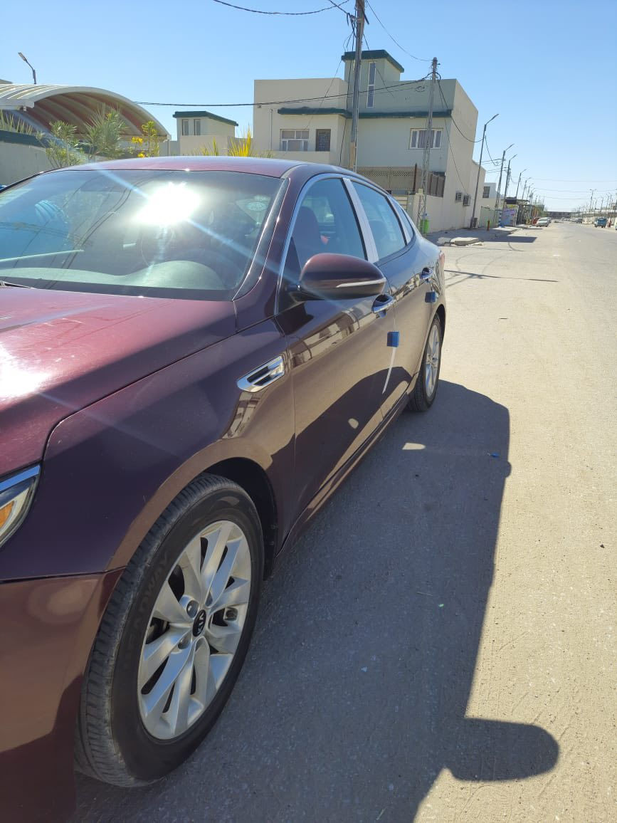 سلام عليكم للبيع كيه اوبتما مديل 2017
السياره جديده مال جناي 
حادثها مال امريكه بنيد وباب الصدر 
صور الحادث موجوده بل منشور 
كير مكينه حداديتها كلها جديده 
مكينتها ما مفتوحه 
رقمها اربيل تريد تحويل تريد مداور 

السعر 118
مكانها نجف  ***********
