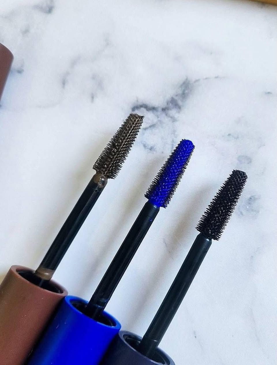 مسكارا الوان من كيسس بيوتي Kiss Beauty 💕💕

وضوح اللون وكثافة عالية واهم شي انه هي waterproof ضد الماء يعني ثباتيه عالية 

ترفع الرمش وتطوله بشكل كلش لطيف وحلو ❤️‍🔥❤️‍🔥والاحلى تجي وياه مراية صغيرة 😍
اللوانه / ازرق + اسود + اخضر+جوزي

ملاحظة❗ عن تجربة شخصية تجنن تكثف وتطول وسواد فاحم ضد الماء وثابتة البصرة, العراق


**إذا كنت صاحب هذا الإعلان وتريد حذفه لأي سبب، رجاءا أرسل رسالة إلى الدعم الفني**