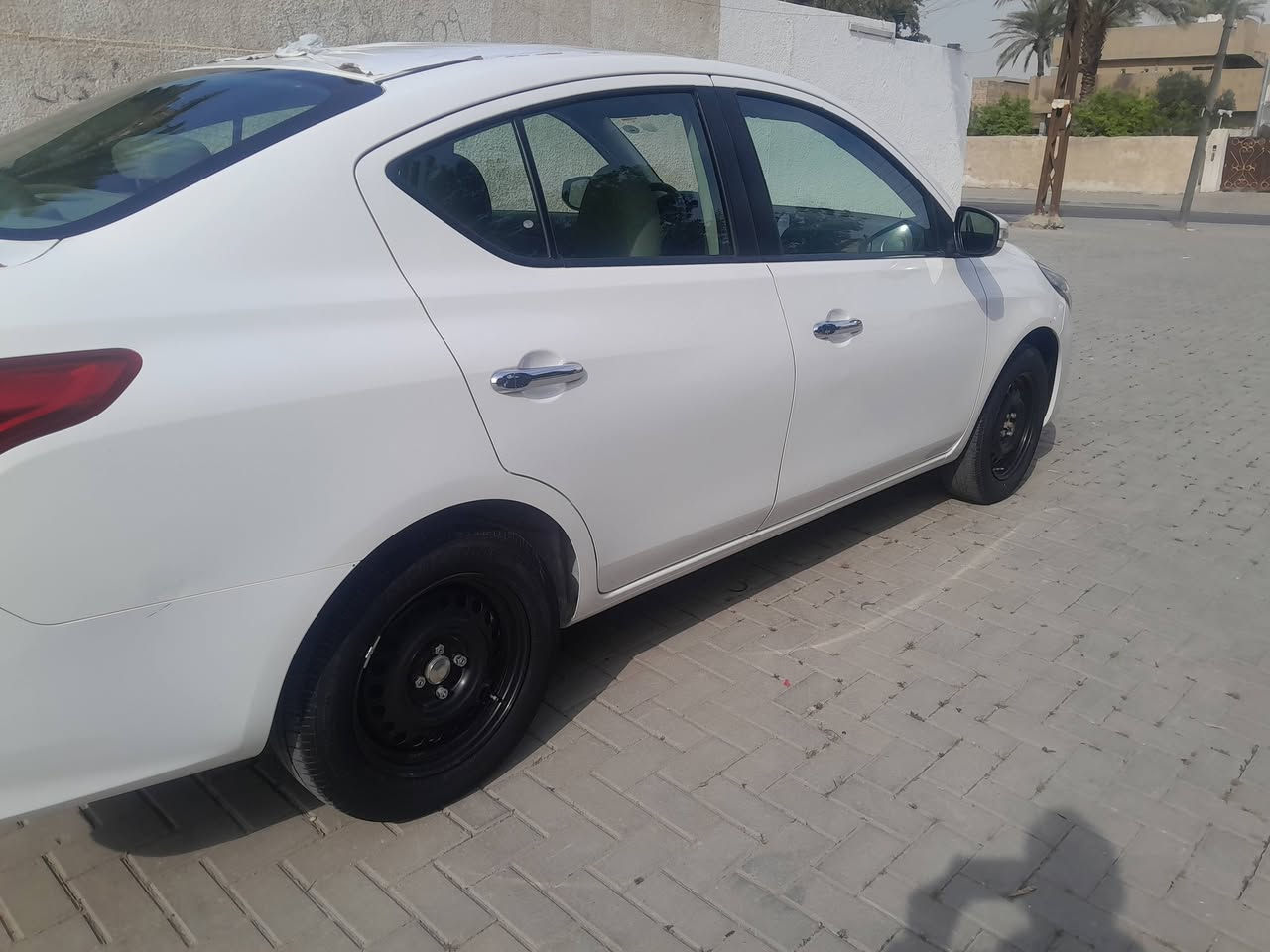 نيسان سني 2025
رقم اربيل وكالة او تحويل حاظر
السيارة جديدة جدآ ماشية ٣٨ الف استخدام شخصي

داخل بيجي
تبريد قطعتين
٤ جام كهرباء
شاشة + كاميرا بلادي 
تحكم ستيرن جهتين
اشاير بالمري
سبايدر خلفي
حساسات خلفية

العنوان بغداد السيدية
للاستفسار 
***********
