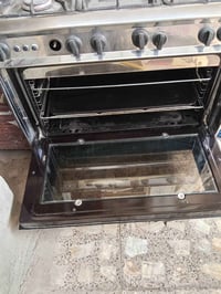 كريازي • طباخ • جامة مكسورة