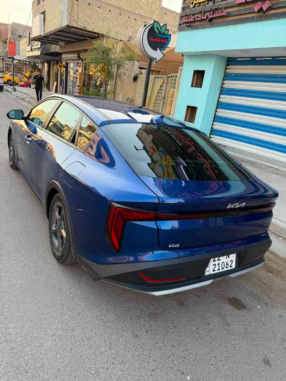 سلام عليكم
كيا K4 وارد امريكي2025

فقط بيع بدون مراوس 

باسمي مرقم اربيل كامل رقم جديد اودخول جديد

ماشيه 14 الف 

ثاني يوم تحويل ماكو اي مانع 

محرك 2.0 دوش

كير 8 نمر

جميع لايتات السياره لد العالي و الناصي عدسه

Android auto و applecarplay شاشه متصله تدعم ابل

اناره ادخليه LED

بصمه تشغيل عن بعد دخول ذكي على بابين

اضويه السياره ذكيه

مثبت سرعه تكيفي

عداد دجتل

رادار تجنب التصادم الأمامي (FCA): مع التعرف على السيارات والمشاه رادار البقاء في المسار (LKA): تنبيه عند الخروج من المسار.

رادار تتبع المسار (LFA): يحافظ على السيارة في منتصف المسار.

تنبيه ركاب المقاعد الخلفية (ROA).

نظام الترحيب بالسائق

نظام المحافظه على يقضه السائق ستيرت تكيفي مع الطريق

نظام تهويه للروائح

6 سماعات

4 حساس امامي

8 ايربك

type c منافذ شحن 4

كاميرا خلفيه مع ثلاث وضعيات

السعر 160 وماكو هيج سعر 

الحادث البنيد مبدل 

مكاني بغداد

الرقم الهاتف ***********
