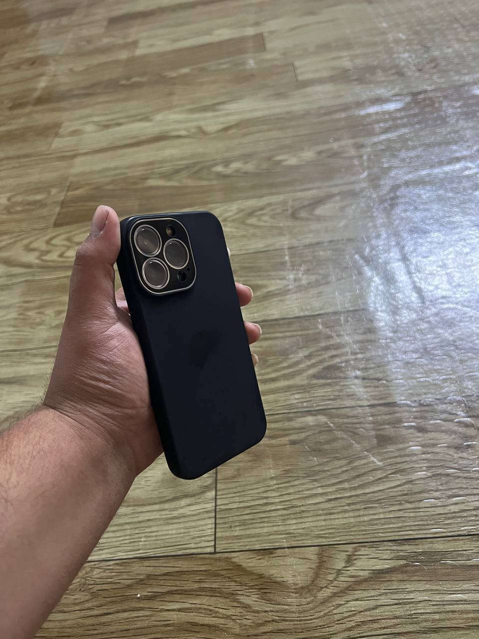 (( 13 برو للبيع )) 📱☎️ :-
.
لون بحرري مميز ذاكرته 256 شاصيه حيل نضيف زلغ مابي الجهاز كله عله بعضه نضيف وعله ايد وحده زلغ شنو الزلغ مابي فقط بدلتله بطاريه ١٠٠ من انور ابل بل ربيعي قبل شهر تقريبا شرط بطاريه اصلي وبيها ضمان ٦ اشهر مال وكاله وهاهيه باقي الجهاز كفاله عامه كلشي بي بلادي ومرتب السعر 450 عنواني بغداد قريب عل كاضميه وماعندي توصيلل
للتواصل اتصل عل وقم لو واتساب فقط ممتواجد عل فيس ابد 
***********
