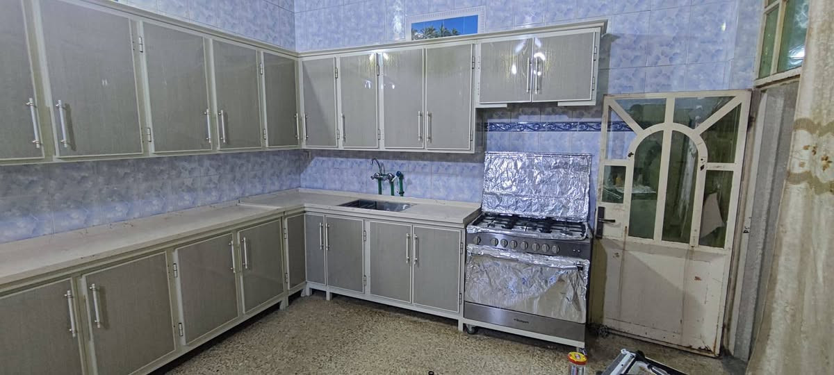 معرض الحوراء للألمنيوم
لجمال مطبخك واناقته اختر معنا افضل موديلات الكاونترات وبقياسات مختلفه بألوان عصريه براقه وجذابه خلي مطبخك مميز دائما....
* يتوفر كاونترات المنيوم من متر الى ٣ امتار
* يتوفر سنك مرمرمع ملحق قياس متر إلى مترين
*يتوفر سنك مرمر من متر إلى مترين
*يتوفر كاونترات فصال الامنيوم صيني درجه اولى
*ويتوفر كاونترات درجه الولى فيه تفاصيل أكثر ومواصفات
للإستفسار ومعرفة كافه التفاصيل نرجو مراسله الصفحه مع إرسال صورة الموديل اونتستقبال المستخدم
رقم الهاتف للإستفسار في واتساب///***********
