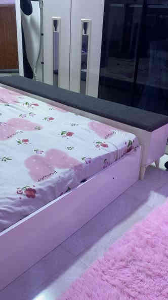 السلام عليكم 
السلام عليكم 
غرفه موديل تركي 10 قطع  للبيع 
ب مليون و 250 الف وبيها مجال بسيط 
الضرر الوحيد قاعده الجربايه الداخليه يعني المخزن الحديد فاصلته شايلته من الجربايه ويتصلح وموجود عندي 
والمرايه مفصوله عن الميز  
بدون الدوشك❌ واذا تاخذون الدوشك بغير حساب 
موجود تصوير عنها من جانت بالمعرض وموجود تصوير مباشر بالغرفه الغرفه حيل نضيفه ولبنيه فقط 
العنوان :
كربلاء حي الاسكان العسكري قرب الاساله
***********
