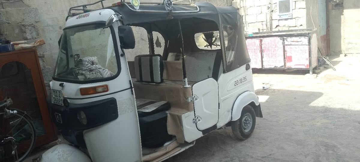 تكتك للبيع نضيفه ومكينه خير من الله كبل لشارع موديل 21 تحويل ثاني يوم   سعر 7 وربع  *********** مستعجل على بيعته
