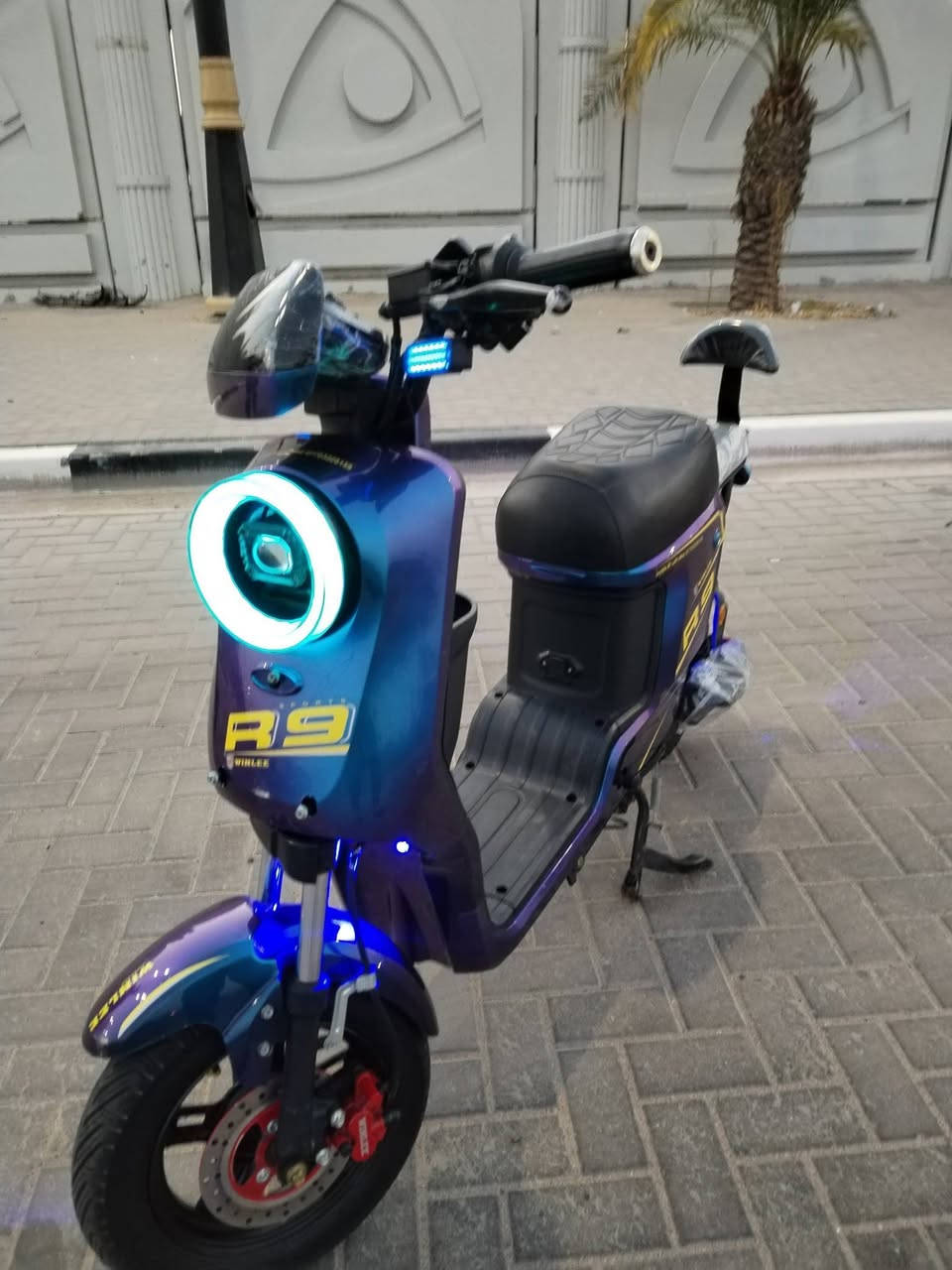 دراجه شحن R9 بطاريات دبل كبار 32 غراضها كامله عنوان البصره القبله سعر 470 وبيها مجال ***********
