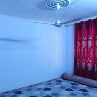 شقة للإيجار (طابق أول) العطيفية الثانية، فرع مستشفى الرازي   مساحة 150...