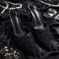 مقاسات ٣٦-٤٠ • انيق • جمال