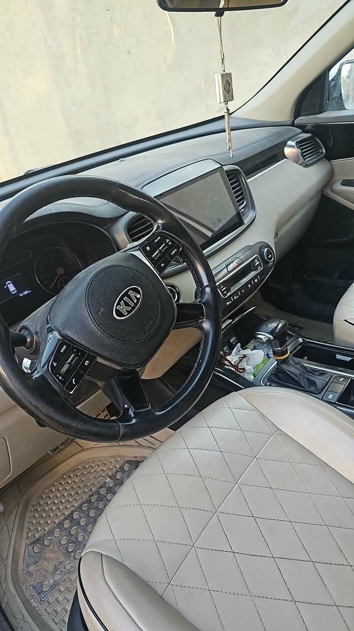 السلام عليكم 
كيا سورنتو موديل 2019
رقم أربيل 
خليجي سيارة جديدة 
مكفولة كفالة عامة 
6 سلندر ٣٥٠٠ 
بصمة 
٧ راكب 
عداد  140 
سيارة راعيه موجود تريد مداور تريد وكالة 
مكاني كربلاء 
$ سعر ع الخاص


**إذا كنت صاحب هذا الإعلان وتريد حذفه لأي سبب، رجاءا أرسل رسالة إلى الدعم الفني**