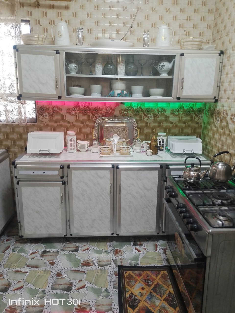 ونتر المنيوم ارضي والتعليك مترين السنك متروستين مكاني الأيسر حي زيونه يم سومر


**إذا كنت صاحب هذا الإعلان وتريد حذفه لأي سبب، رجاءا أرسل رسالة إلى الدعم الفني**