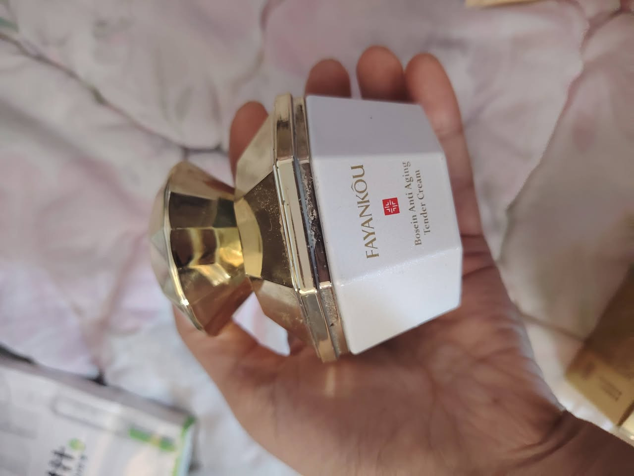 ٤٠ قطعه كوزمتك السعر ٢٠ مع التوصيل


**إذا كنت صاحب هذا الإعلان وتريد حذفه لأي سبب، رجاءا أرسل رسالة إلى الدعم الفني**